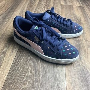 US size 6 PUMA
